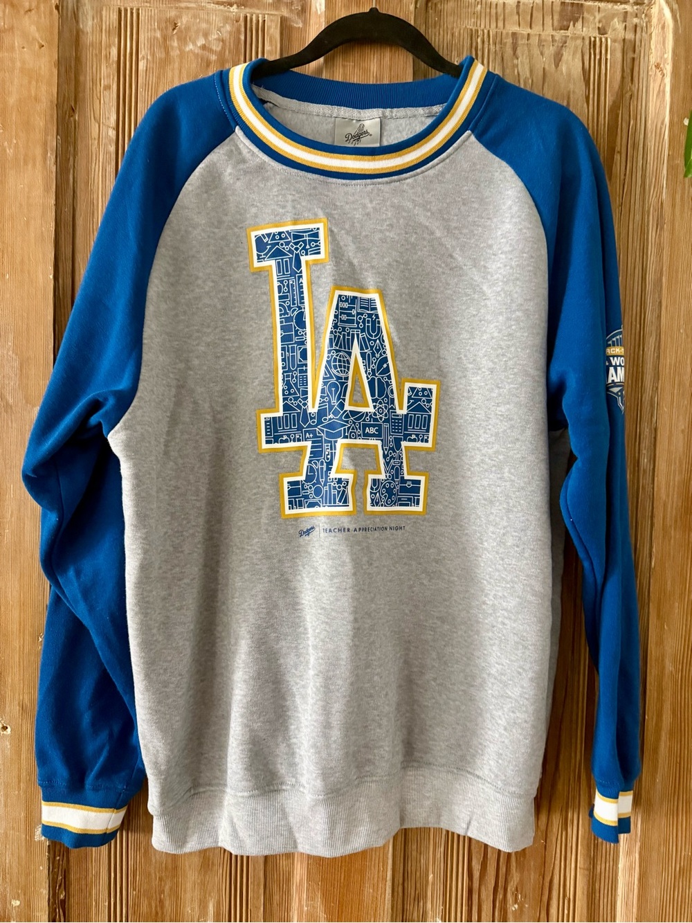 LA Dodgers’ Graphic Raglan Sweatshirt - Blue & Gray